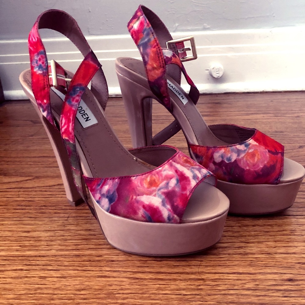 Steve Madden Floral Platform Heels